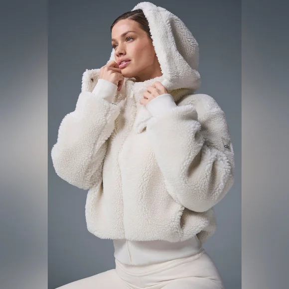 ALO Yoga Foxy Sherpa Jacket Ivory Size XS - Picture 6 of 12